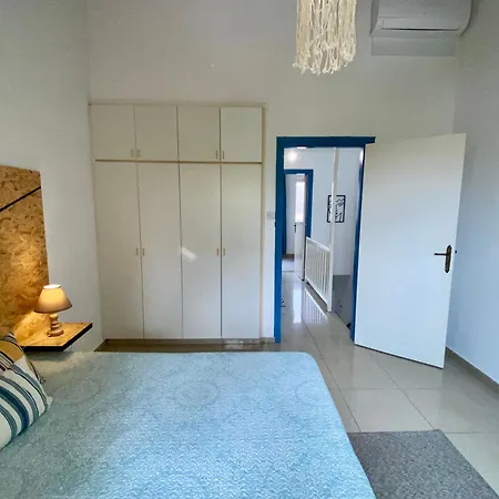 Vakantiehuis Seaside Two Bedroom Cosy Townhouse In Tourist Area *